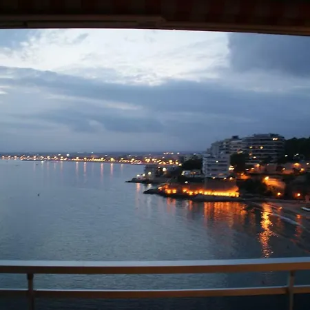 Bahia Sobre El Mar
